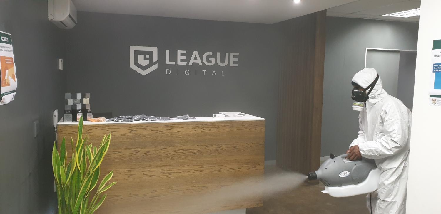 Commercial reception
